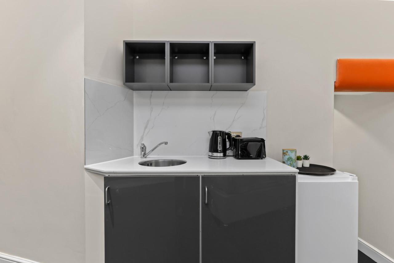 Modern Studio Flat 伦敦 外观 照片